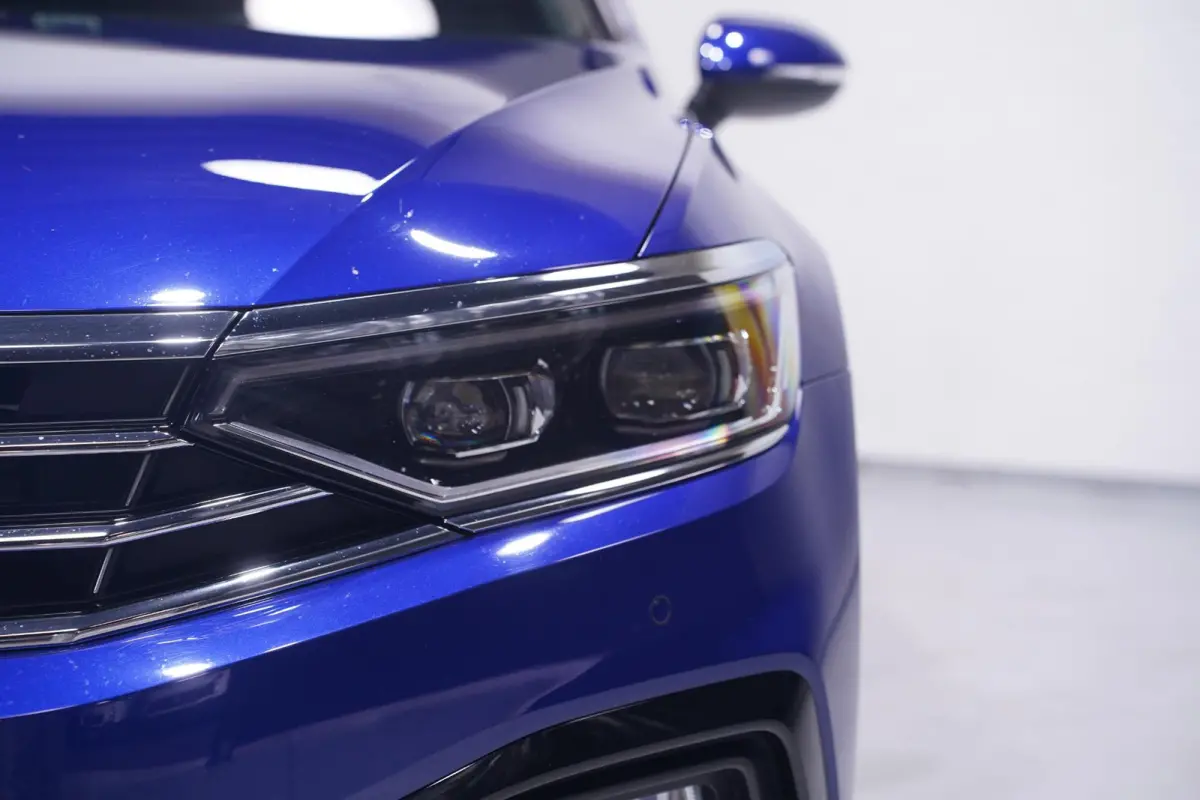 1.5 TSI R-Line Business + NAP IQ.Light-R-Line int. Vol leder Camera Apple Carplay Stoel- en voorruitverwarming