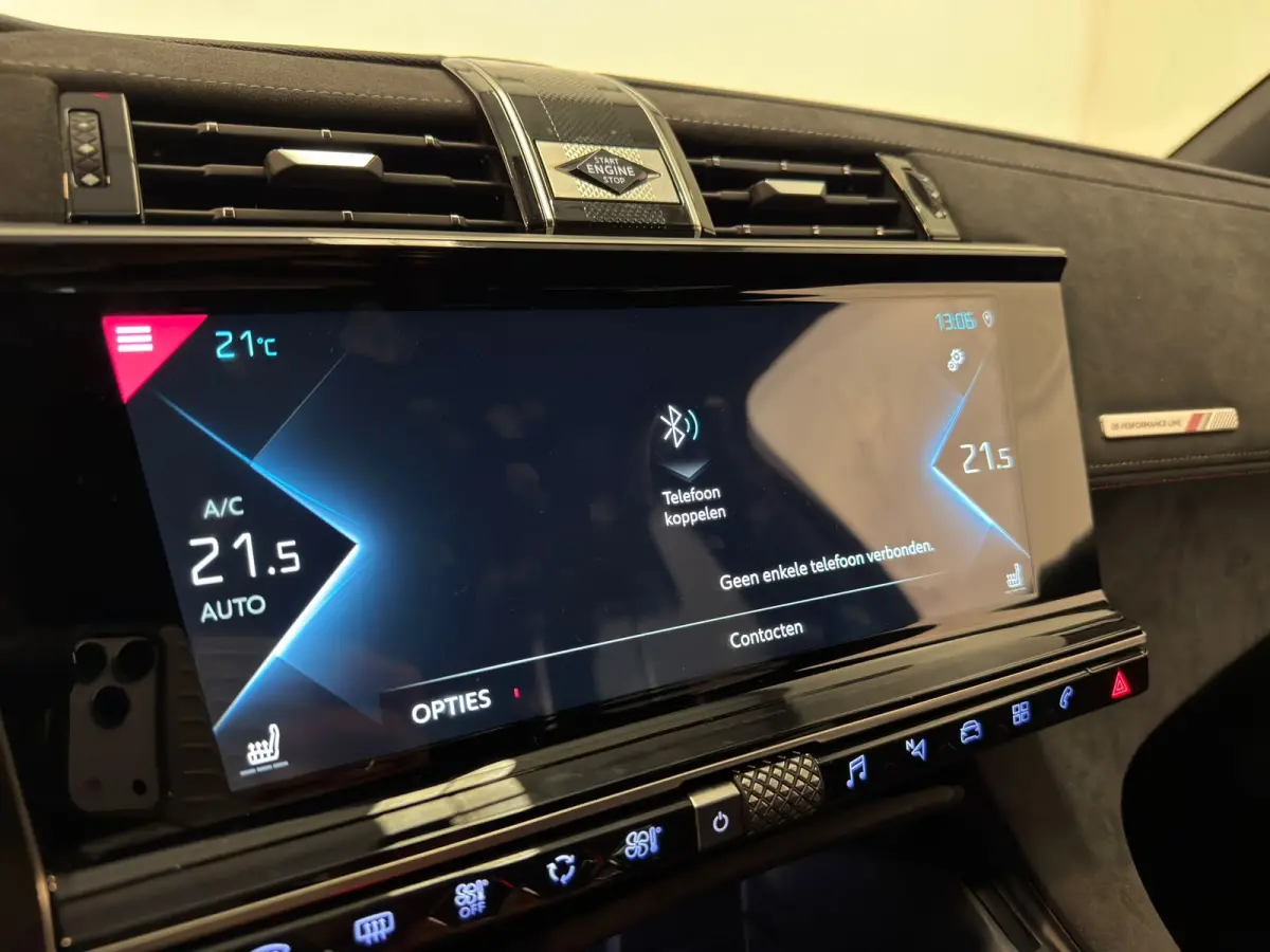 E-Tense Performance Line+ / Keyless / ACC / Carplay