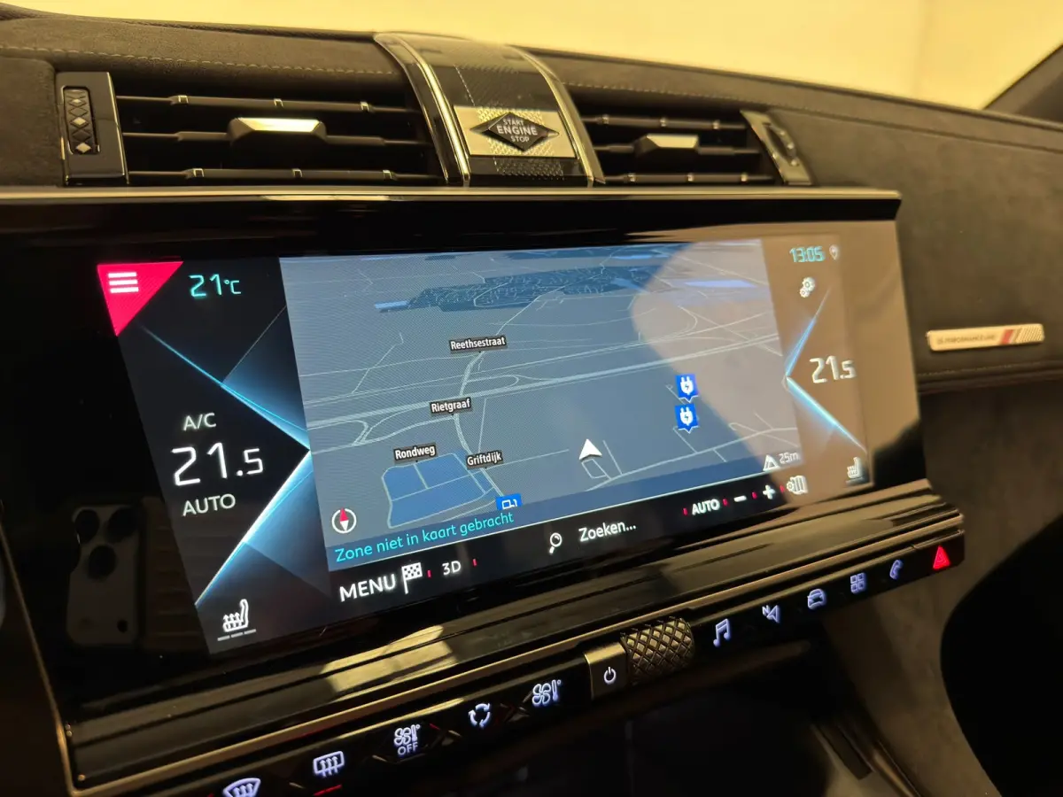 E-Tense Performance Line+ / Keyless / ACC / Carplay