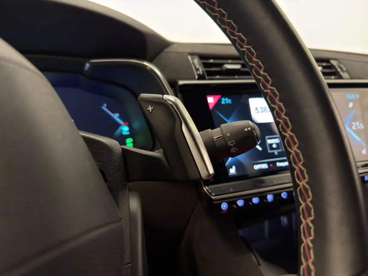 E-Tense Performance Line+ / Keyless / ACC / Carplay