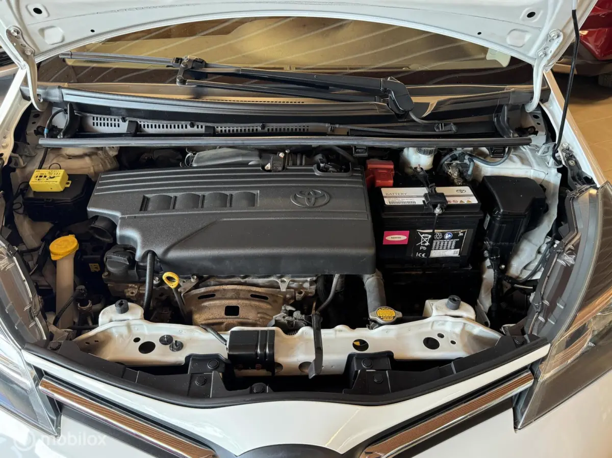 1.3 VVT-i Trend, Navigatie, NL-auto