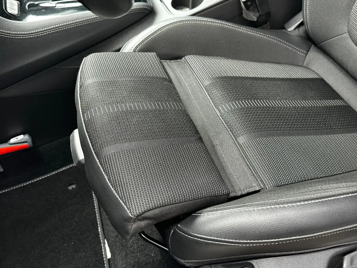 1.2 Turbo 130 PK Level 4 | TREKHAAK AFNB.| STOEL, STUUR EN VOORRUITVERWARMING| MATRIX LED| AGR COMFORTSTOELEN| DODEHOEK DETECTIE| CAMERA + PARKEERSENSOREN| NAVIGATIE + APPLE CARPLAY/ANDROID 