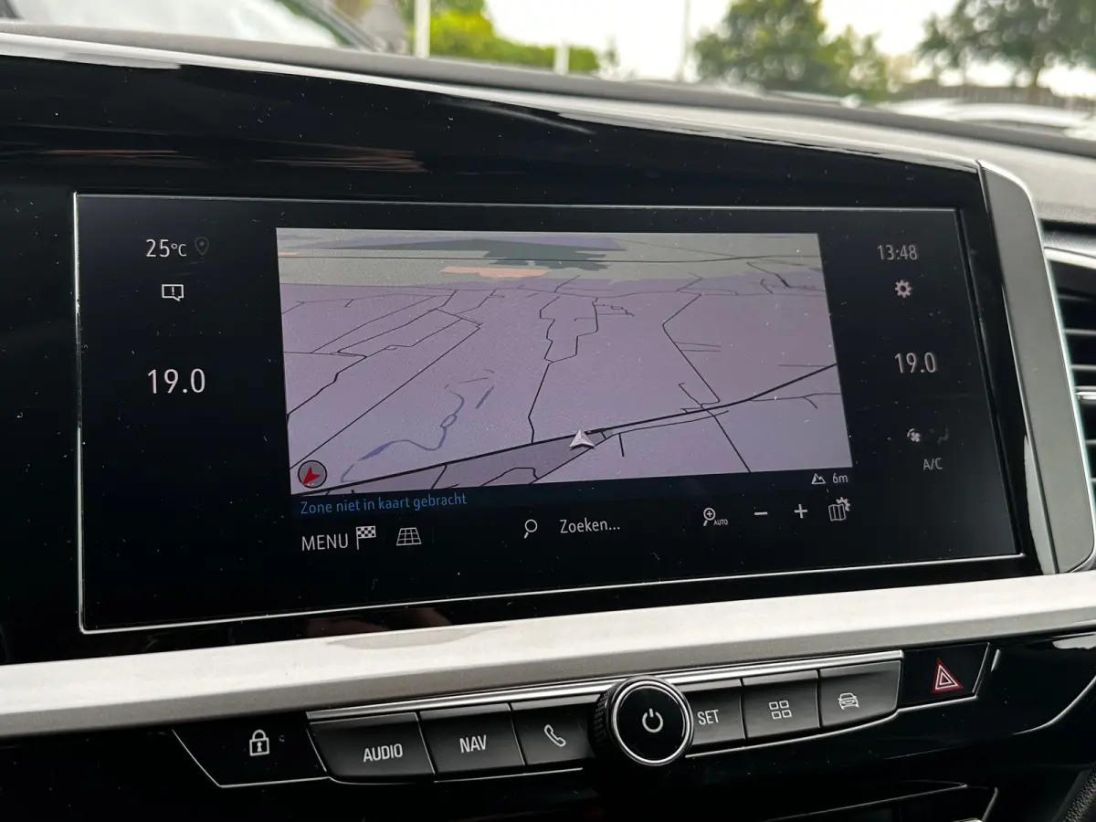 1.2 Turbo 130 PK Level 4 | TREKHAAK AFNB.| STOEL, STUUR EN VOORRUITVERWARMING| MATRIX LED| AGR COMFORTSTOELEN| DODEHOEK DETECTIE| CAMERA + PARKEERSENSOREN| NAVIGATIE + APPLE CARPLAY/ANDROID 