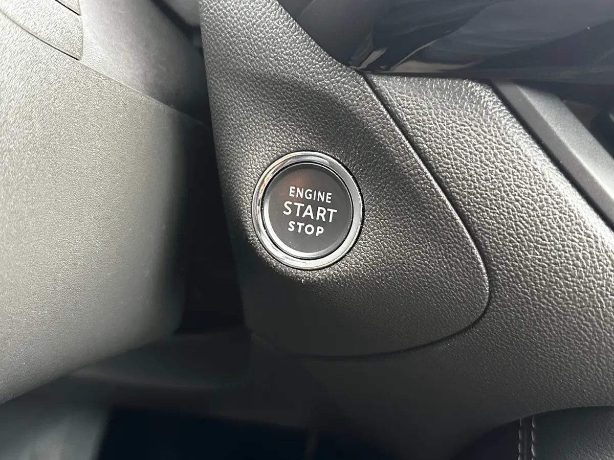 1.2 Turbo 130 PK Level 4 | TREKHAAK AFNB.| STOEL, STUUR EN VOORRUITVERWARMING| MATRIX LED| AGR COMFORTSTOELEN| DODEHOEK DETECTIE| CAMERA + PARKEERSENSOREN| NAVIGATIE + APPLE CARPLAY/ANDROID 