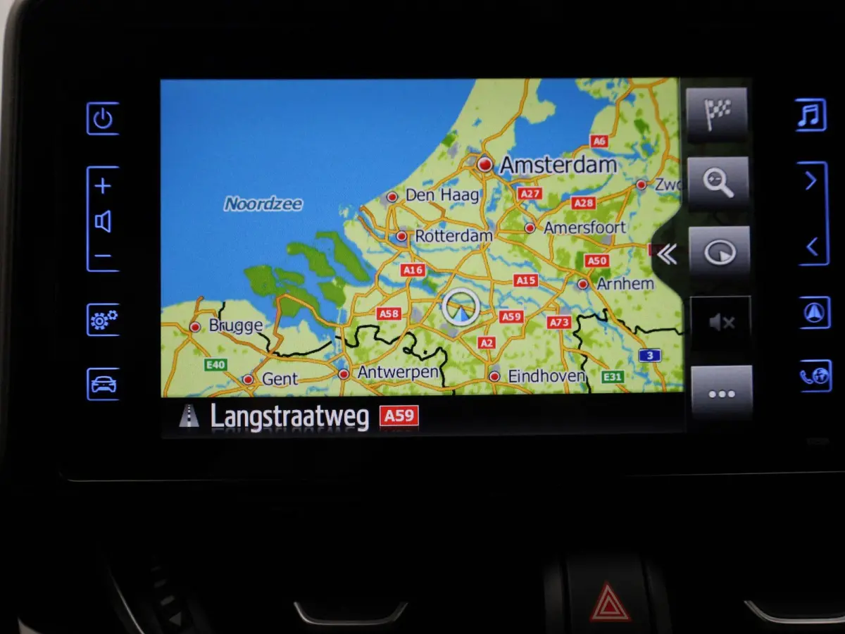 1.8 Hybrid Dynamic | Automaat | Cruise Control | Stoelverwarming | Camera | Trekhaak |