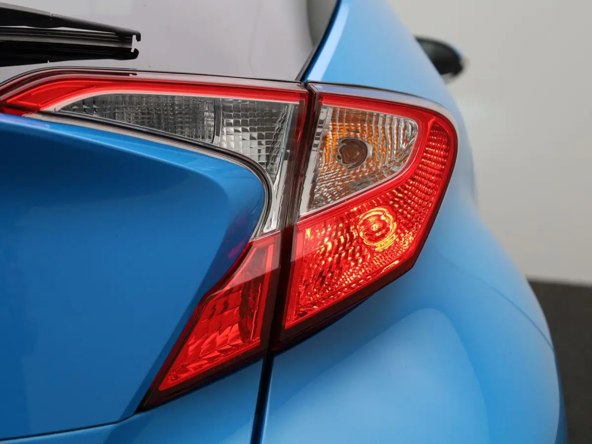 1.8 Hybrid Dynamic | Automaat | Cruise Control | Stoelverwarming | Camera | Trekhaak |