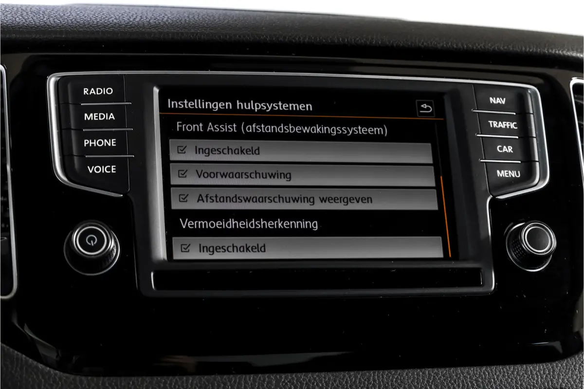 1.4 TSI 125 PK Highline 125 PK - Automaat | Adapt. Cruise | Stoelverw. | Trekhaak Inklapbaar | PDC | ECC | NAV | LM 17" |