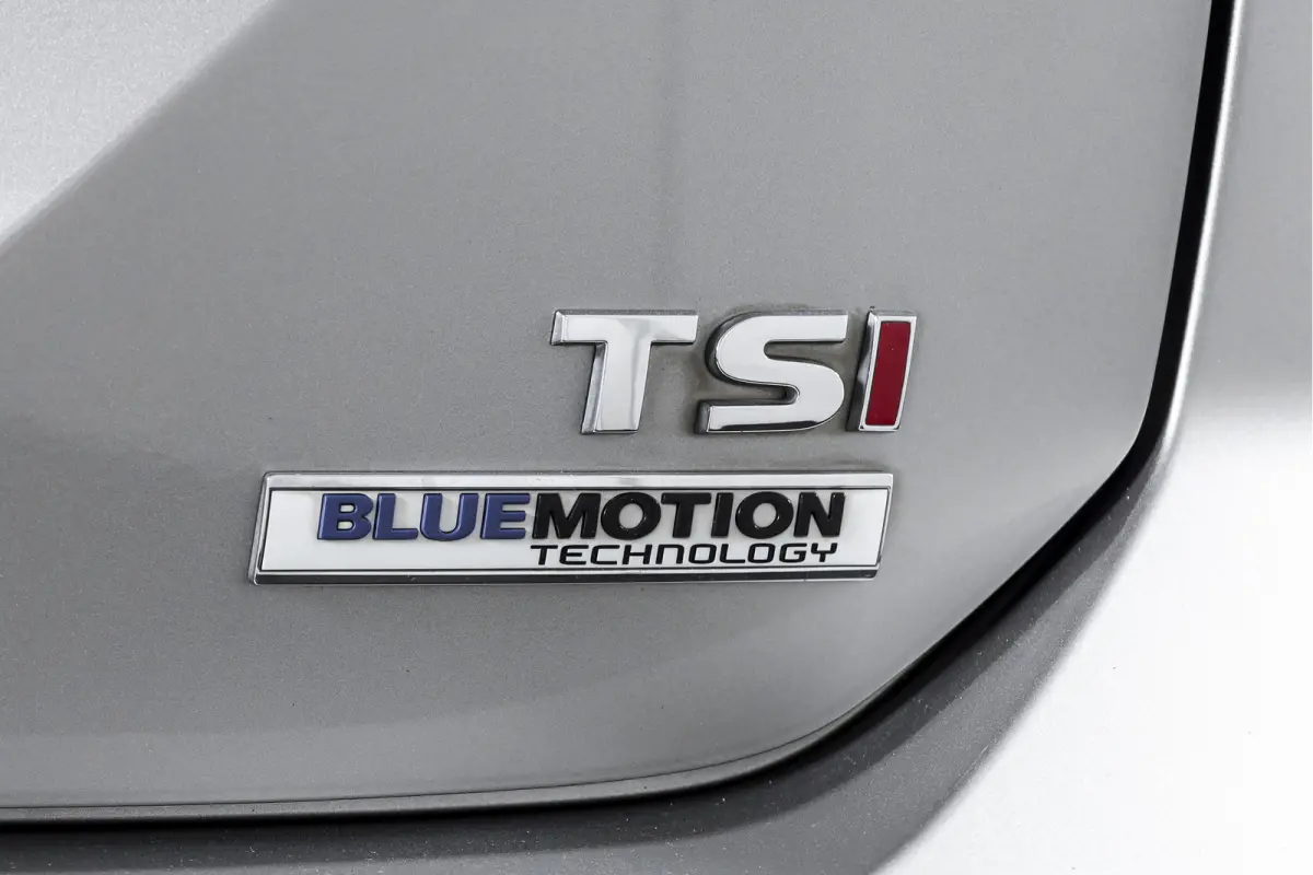 1.4 TSI 125 PK Highline 125 PK - Automaat | Adapt. Cruise | Stoelverw. | Trekhaak Inklapbaar | PDC | ECC | NAV | LM 17" |