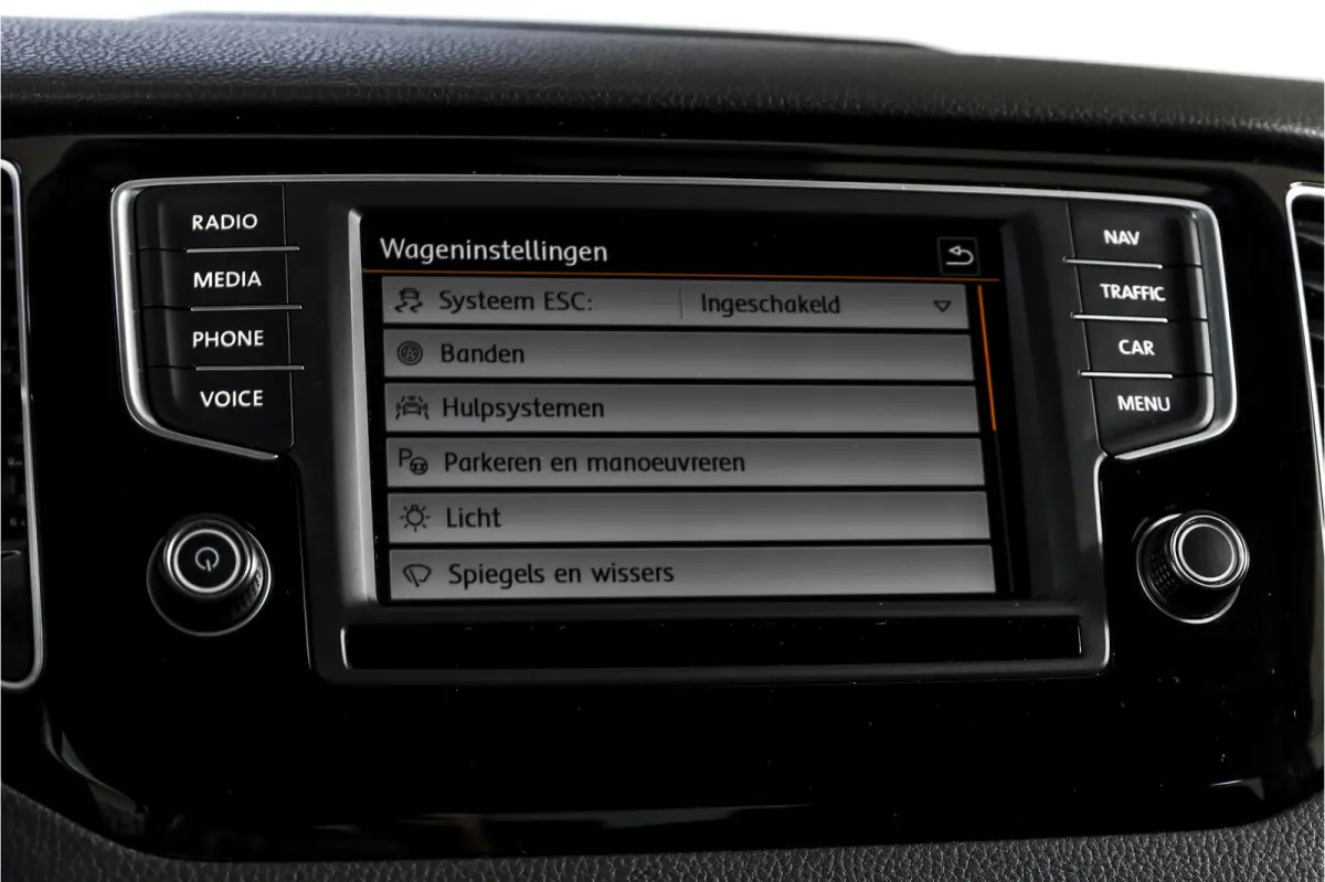 1.4 TSI 125 PK Highline 125 PK - Automaat | Adapt. Cruise | Stoelverw. | Trekhaak Inklapbaar | PDC | ECC | NAV | LM 17" |