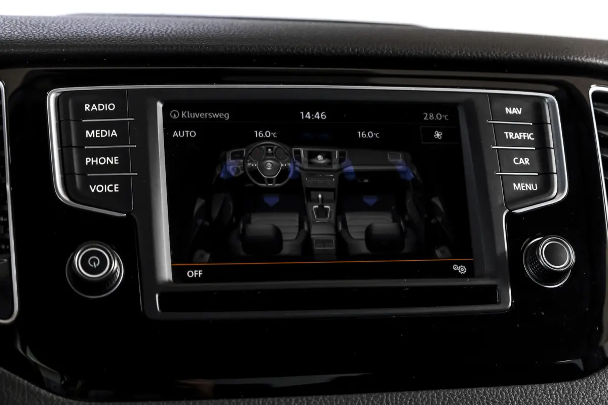 1.4 TSI 125 PK Highline 125 PK - Automaat | Adapt. Cruise | Stoelverw. | Trekhaak Inklapbaar | PDC | ECC | NAV | LM 17" |