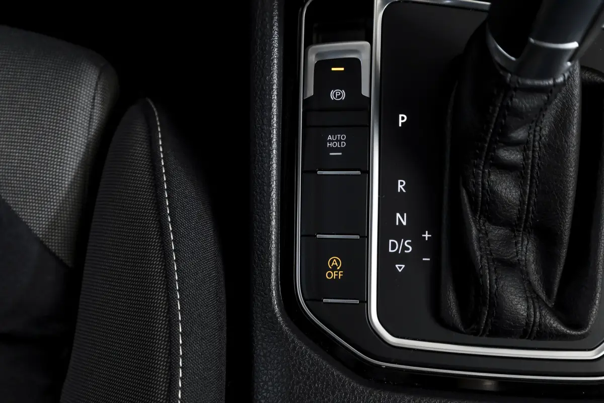 1.4 TSI 125 PK Highline 125 PK - Automaat | Adapt. Cruise | Stoelverw. | Trekhaak Inklapbaar | PDC | ECC | NAV | LM 17" |