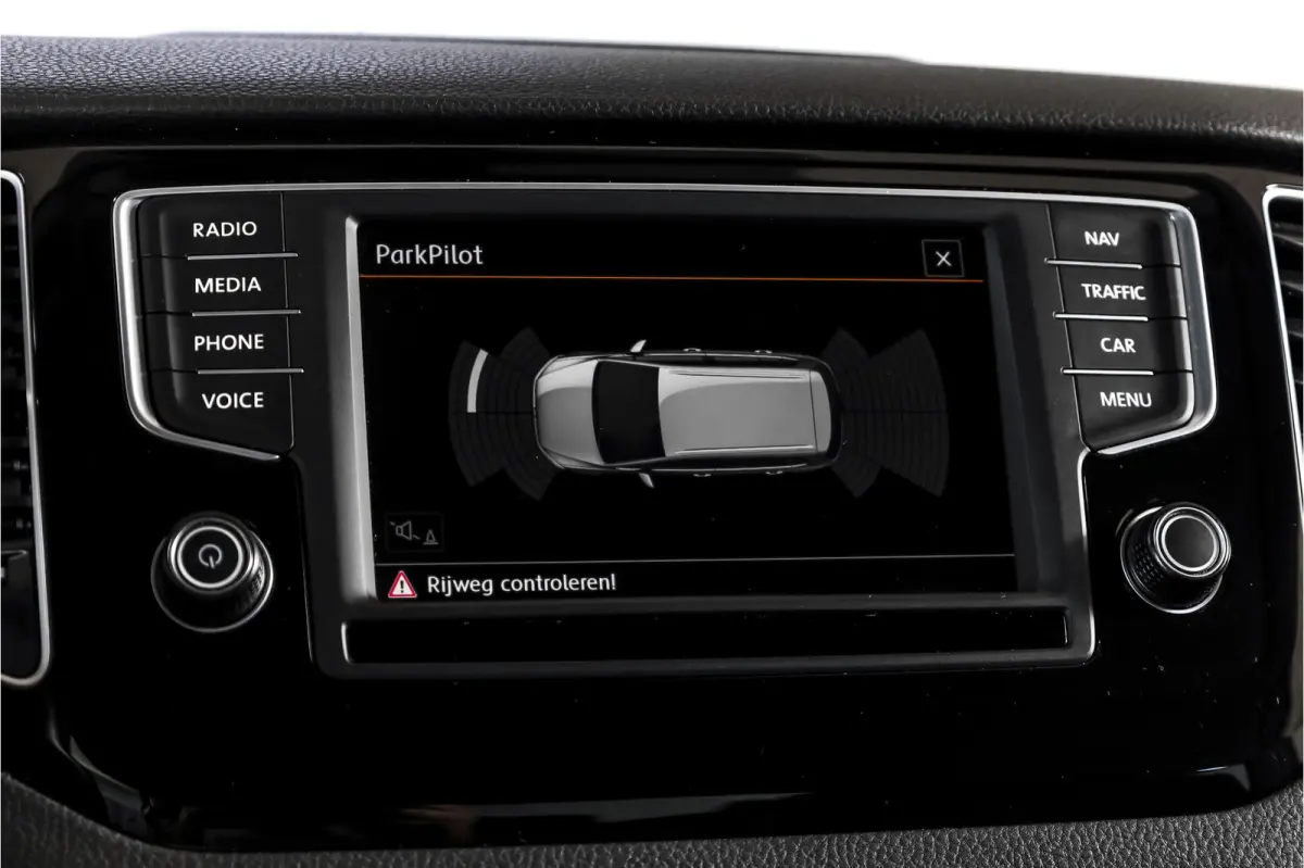 1.4 TSI 125 PK Highline 125 PK - Automaat | Adapt. Cruise | Stoelverw. | Trekhaak Inklapbaar | PDC | ECC | NAV | LM 17" |