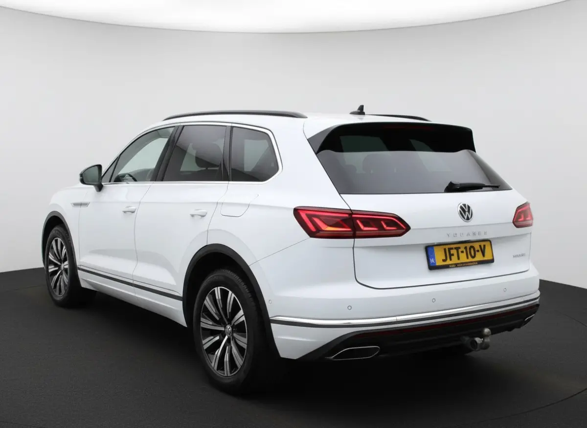 3.0 TSi eHybrid ATMOSPHERE 4MOTION TREKHAAK/HEAD-UP/PANORAMADAK 1E EIG