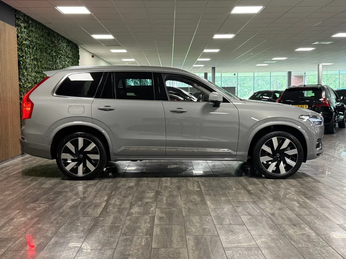 T8 AWD Recharge Plus Bright | Trekhaak | 360 Camera | Harman Kardon | 455pk | Adaptieve Cruise Control | Stoelverwarming voor+achter | Stuurwielverwarming | Schuifdak | Full LED Meesturende 