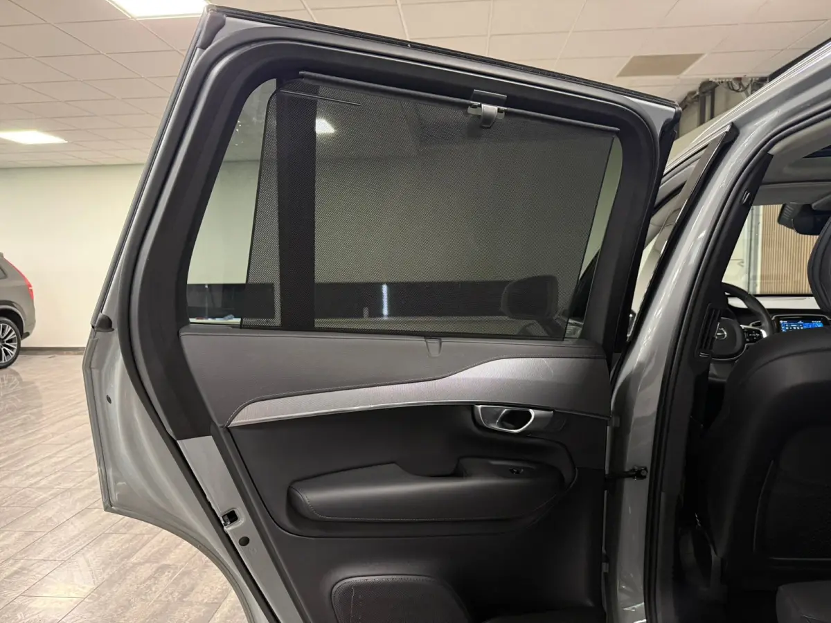 T8 AWD Recharge Plus Bright | Trekhaak | 360 Camera | Harman Kardon | 455pk | Adaptieve Cruise Control | Stoelverwarming voor+achter | Stuurwielverwarming | Schuifdak | Full LED Meesturende 