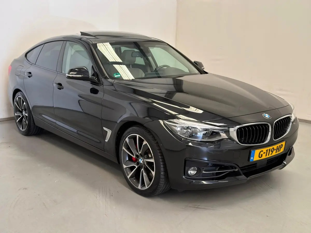 320i High Exe / Pano / Leder / Memory / Headup
