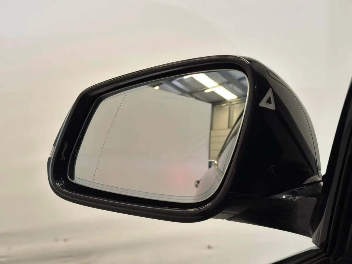 320i High Exe / Pano / Leder / Memory / Headup