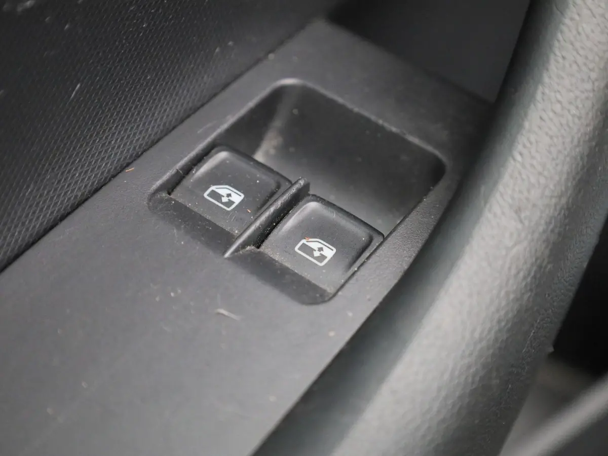 1.0 TSI Greentech Clever | Cruise Control | Stoelverwarming | Navigatie | lichtmetalen velgen 16" |