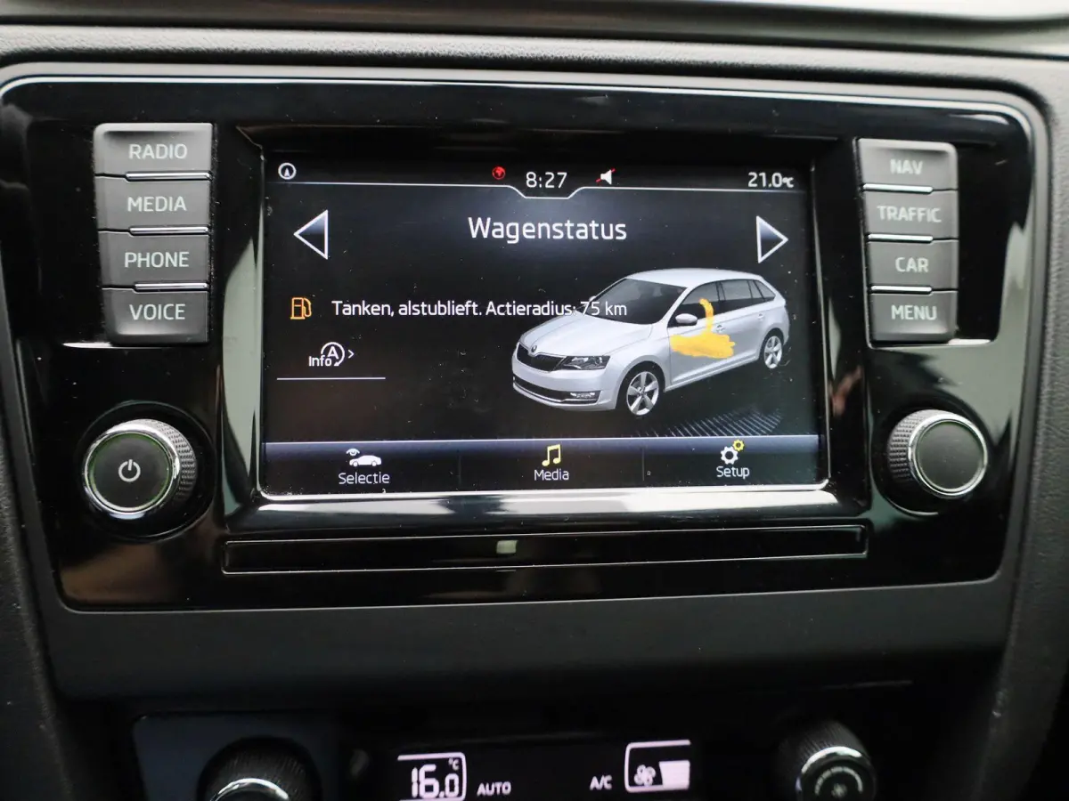 1.0 TSI Greentech Clever | Cruise Control | Stoelverwarming | Navigatie | lichtmetalen velgen 16" |