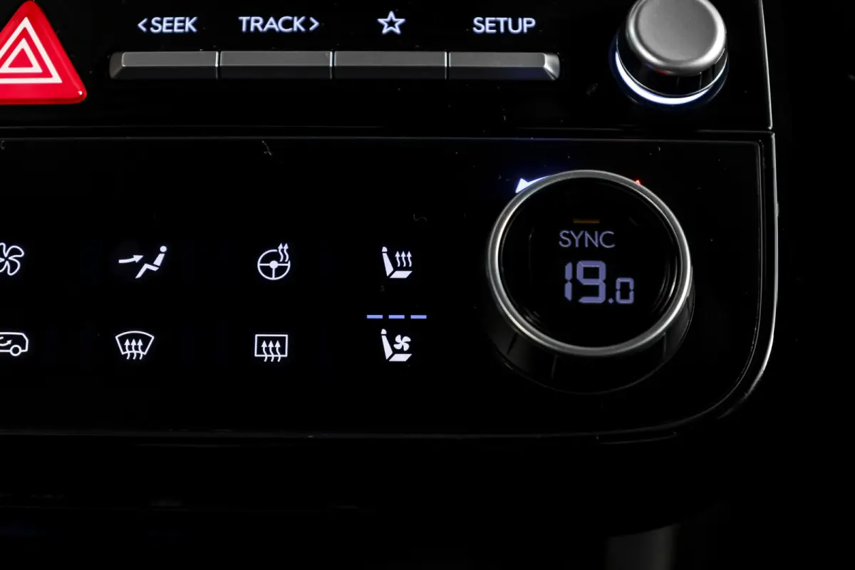 1.6 T-GDI PHEV Premium Sky 4WD | S/K-Panodak | Elek. Stoelen | Adapt. Cruise | Stoelventilatie+Verw. | 360 Camera | NAV+App. Connect | Krell | Elek. Klep LM 19" | 1125