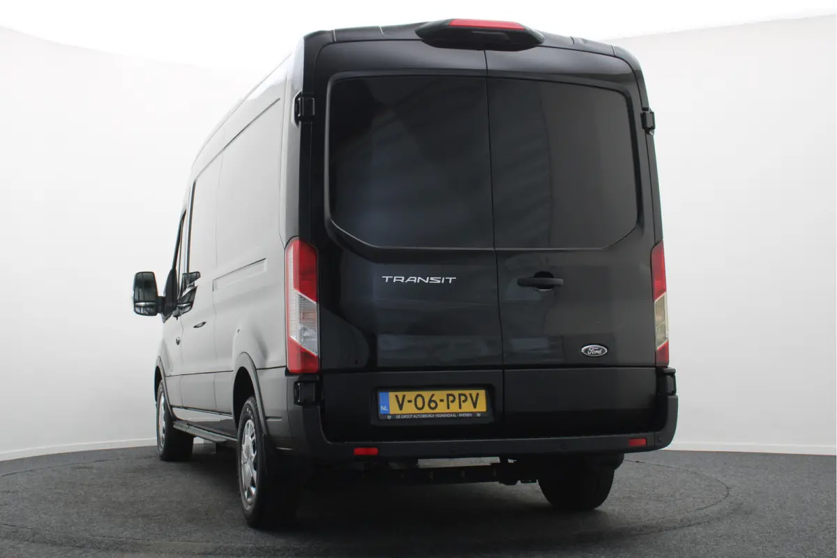 350 2.0 TDCI L3H2 Trend Leer, 3-Zits, Camera, Cruise, Apple Carplay, Rijstrooksensor, PDC, DAB