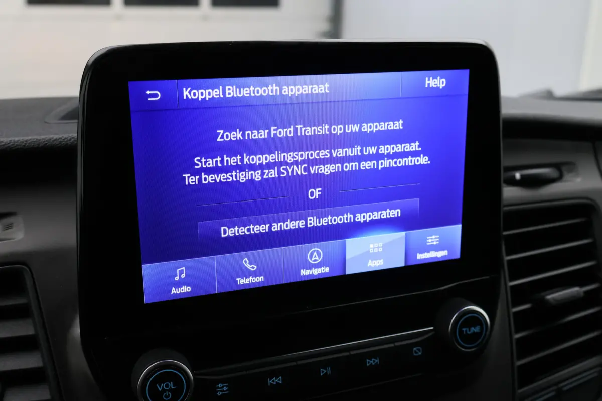 350 2.0 TDCI L3H2 Trend Leer, 3-Zits, Camera, Cruise, Apple Carplay, Rijstrooksensor, PDC, DAB