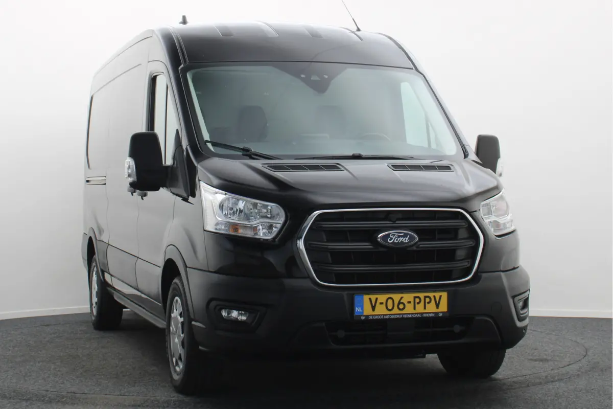 350 2.0 TDCI L3H2 Trend Leer, 3-Zits, Camera, Cruise, Apple Carplay, Rijstrooksensor, PDC, DAB