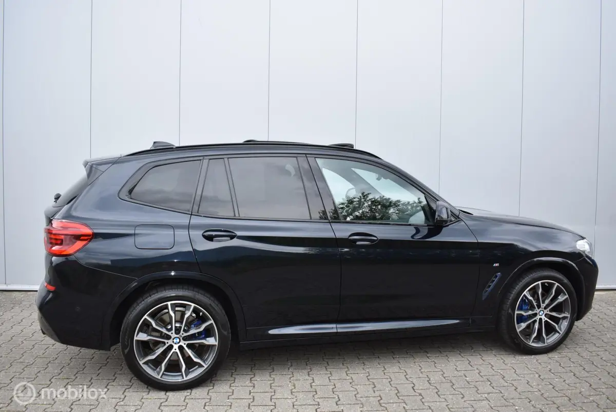 xDrive30d M-Sport Carbonschwarz Pano 360°Cam ACC HUD Standkachel HiFi LiveCockpit Elek. trekhaak
