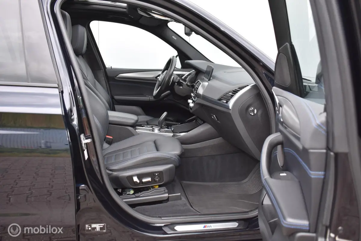 xDrive30d M-Sport Carbonschwarz Pano 360°Cam ACC HUD Standkachel HiFi LiveCockpit Elek. trekhaak