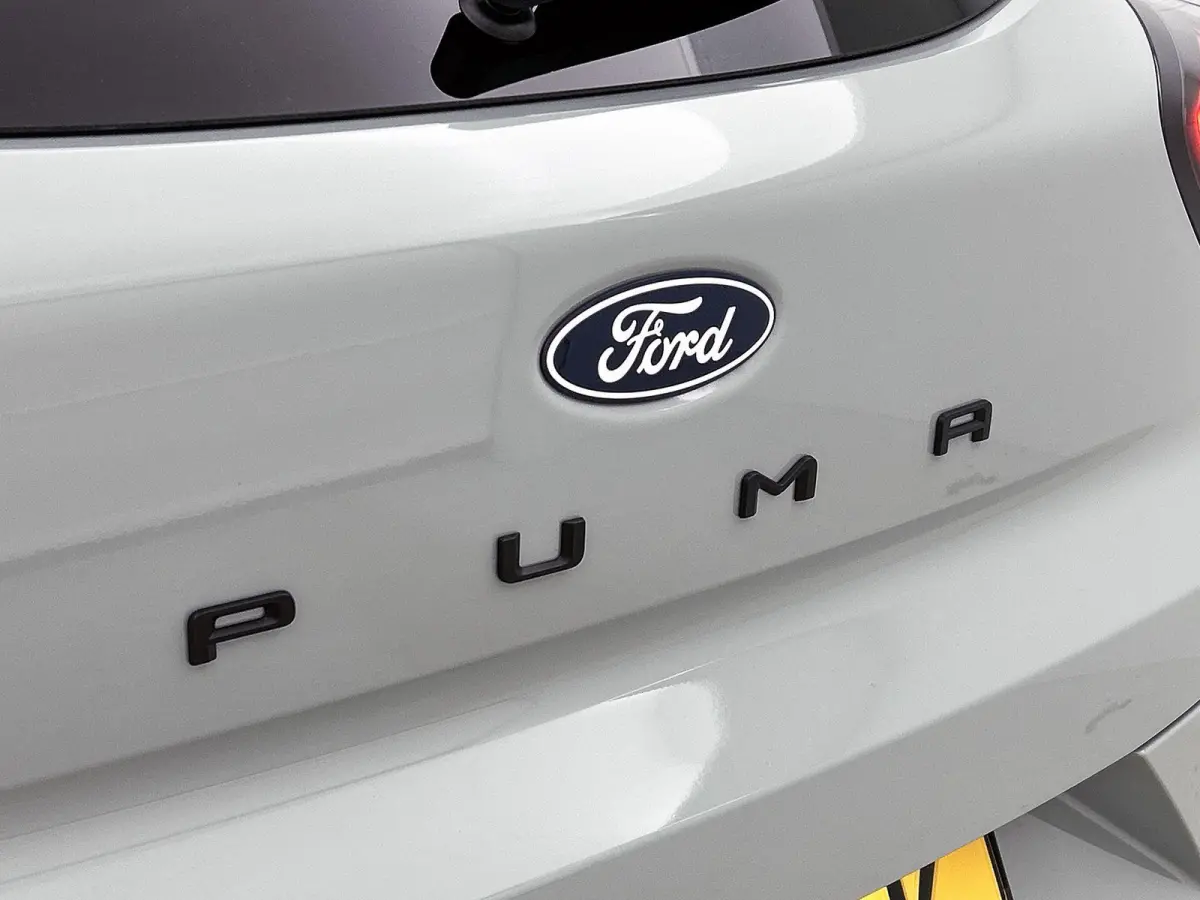 1.0 EcoBoost ST-Line | Winter Pack | Comfort Pack | Camera | Carplay / Android