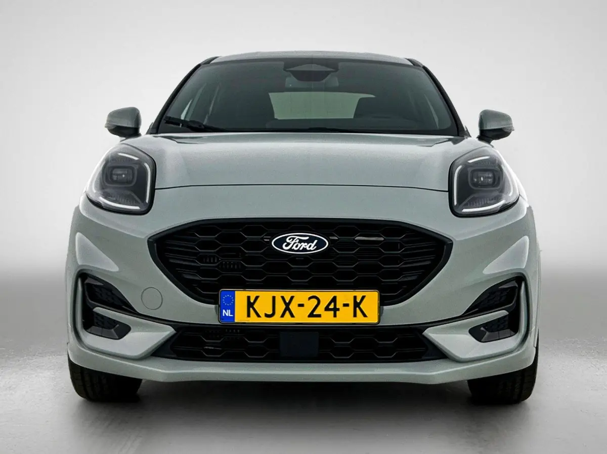 1.0 EcoBoost ST-Line | Winter Pack | Comfort Pack | Camera | Carplay / Android