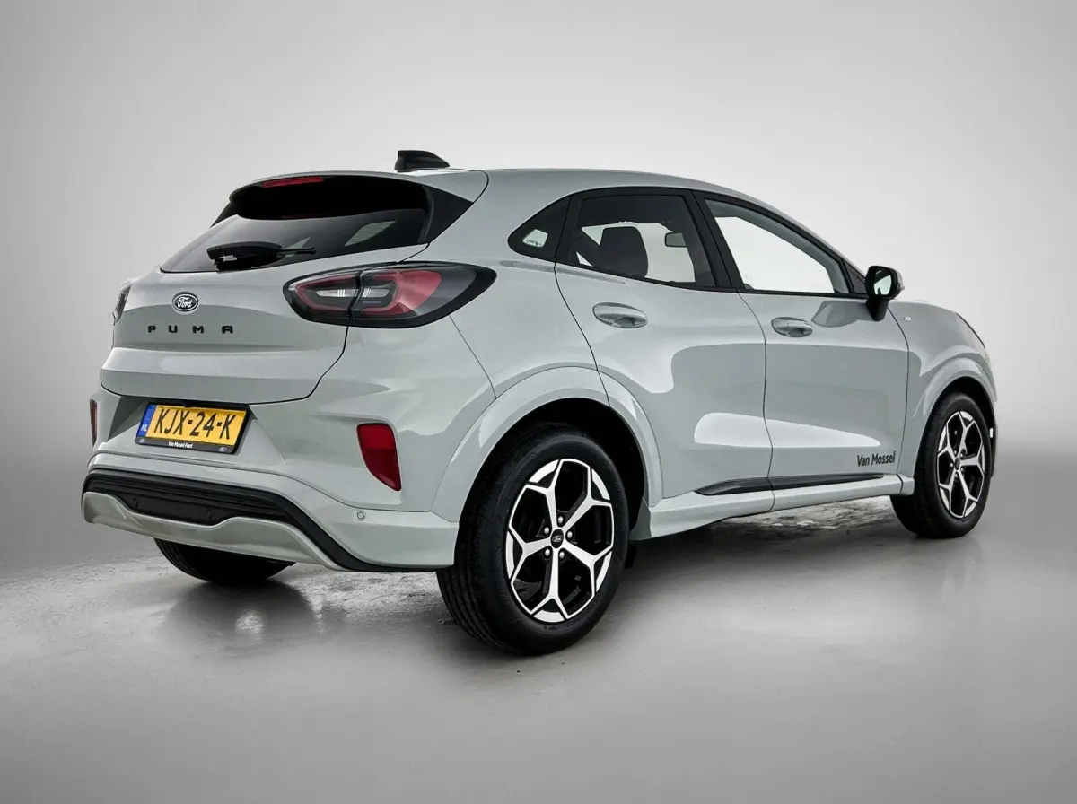 1.0 EcoBoost ST-Line | Winter Pack | Comfort Pack | Camera | Carplay / Android