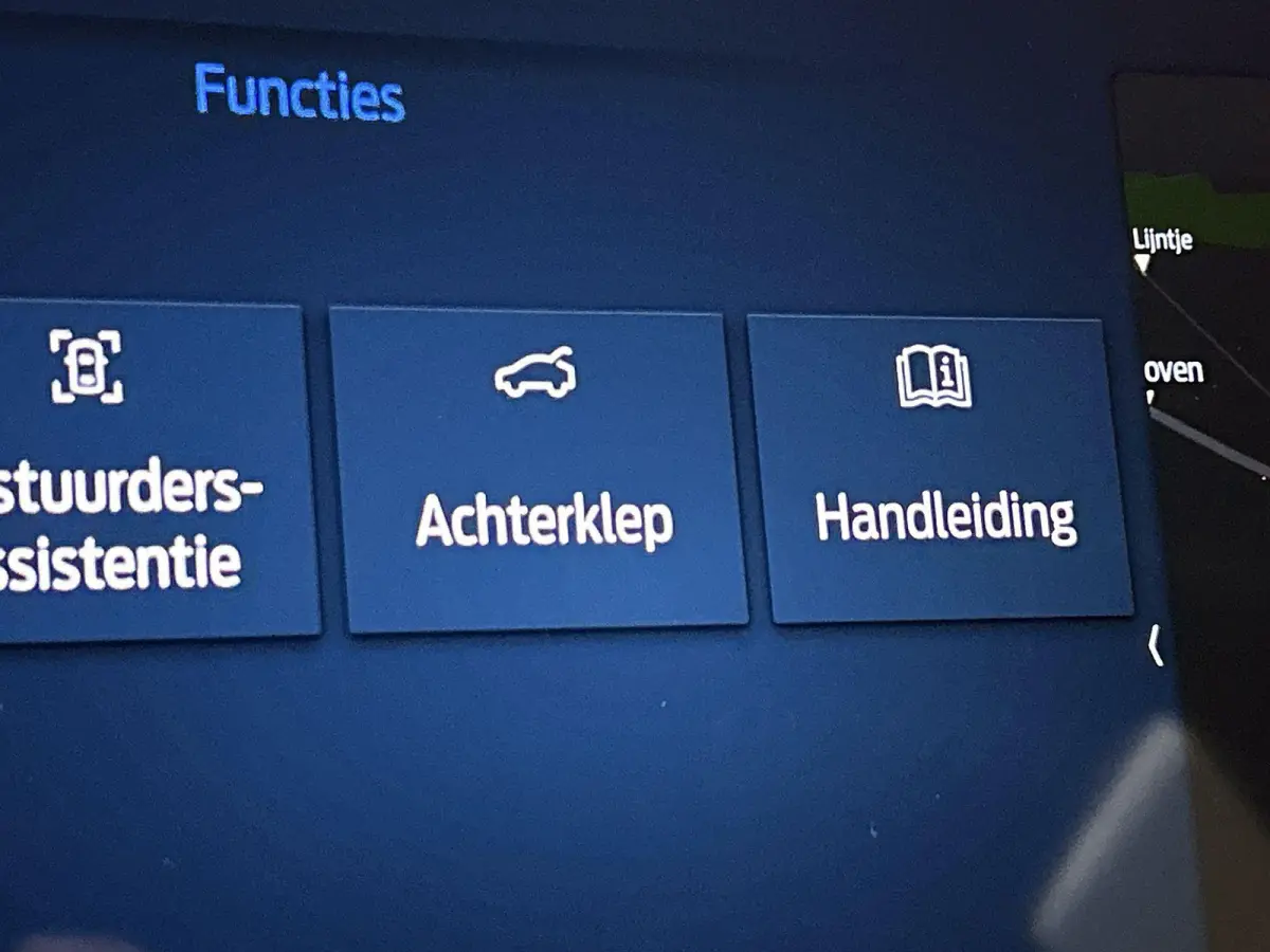 1.0 EcoBoost ST-Line | Winter Pack | Comfort Pack | Camera | Carplay / Android