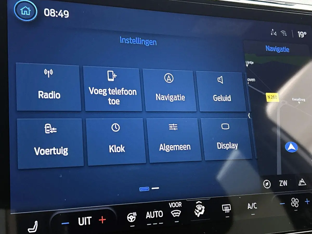 1.0 EcoBoost ST-Line | Winter Pack | Comfort Pack | Camera | Carplay / Android