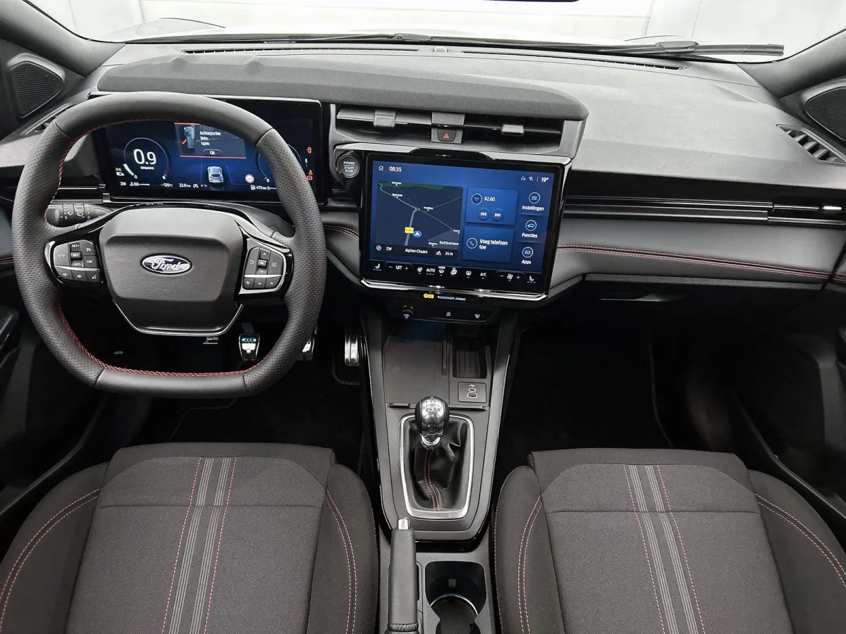 1.0 EcoBoost ST-Line | Winter Pack | Comfort Pack | Camera | Carplay / Android