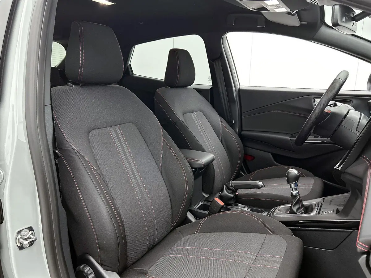 1.0 EcoBoost ST-Line | Winter Pack | Comfort Pack | Camera | Carplay / Android