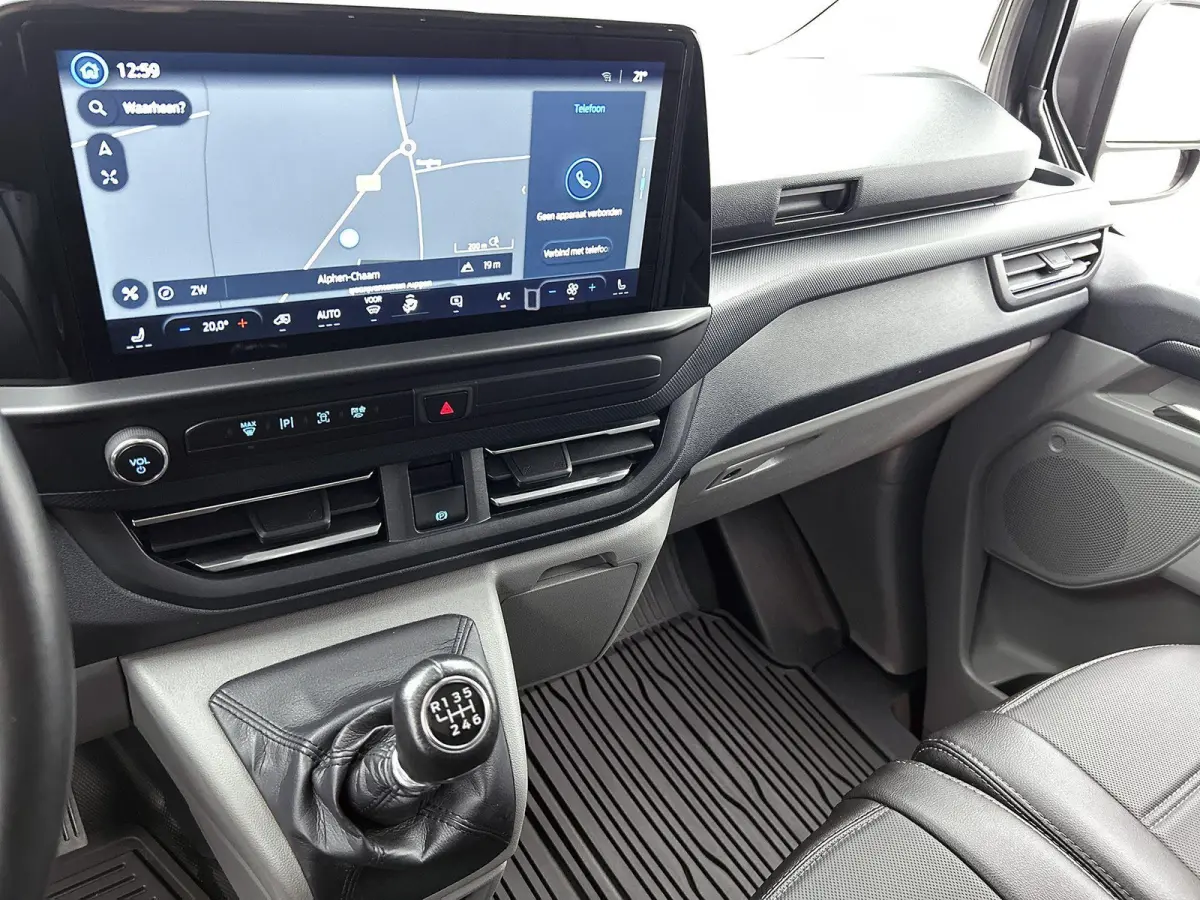 300 2.0 TDCI L2H1 Limited