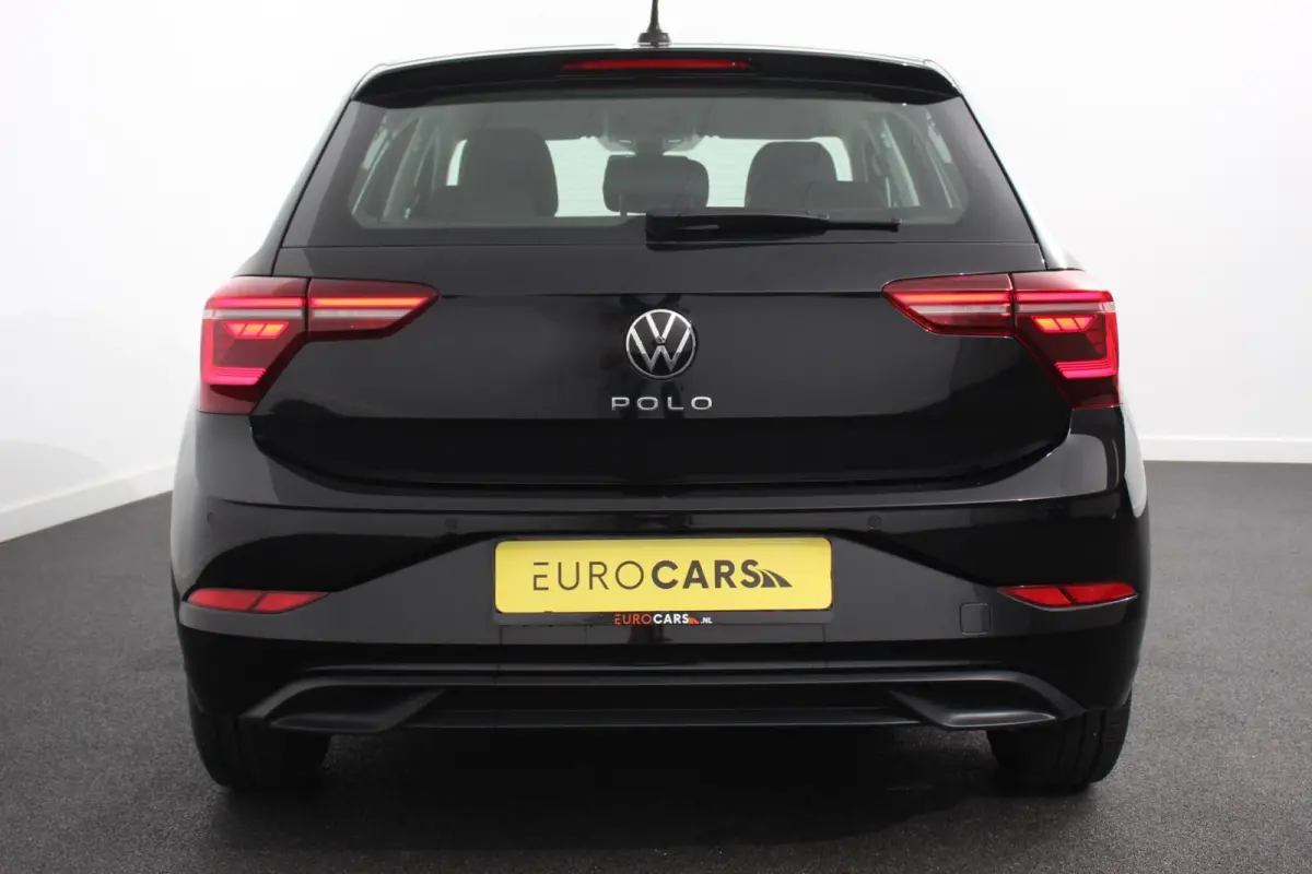 1.0 TSI 95pk DSG Style Navigatie Apple Carplay/Android Auto Parkeersensoren Park Assist Adaptieve Cruise Control Stoelverwarming Airco Digitale cockpit
