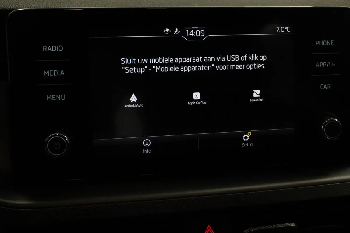 1.0 TSI 110 pk DSG Scoutline Dynamic Navigatie Apple Carplay/ Android Auto Camera Adaptieve cruise control Stoelverwarming Wegklapbare trekhaak LED-verlichting voor
