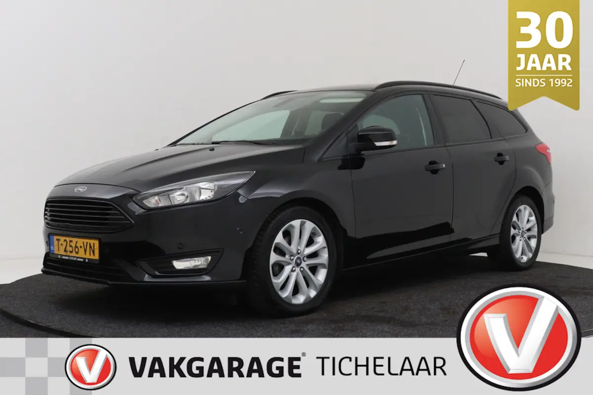 1.0 Titanium | Inruilkoopje! | Parkeersensoren | Navigatie | All-season | Stoelverwarming | Cruise Control |
