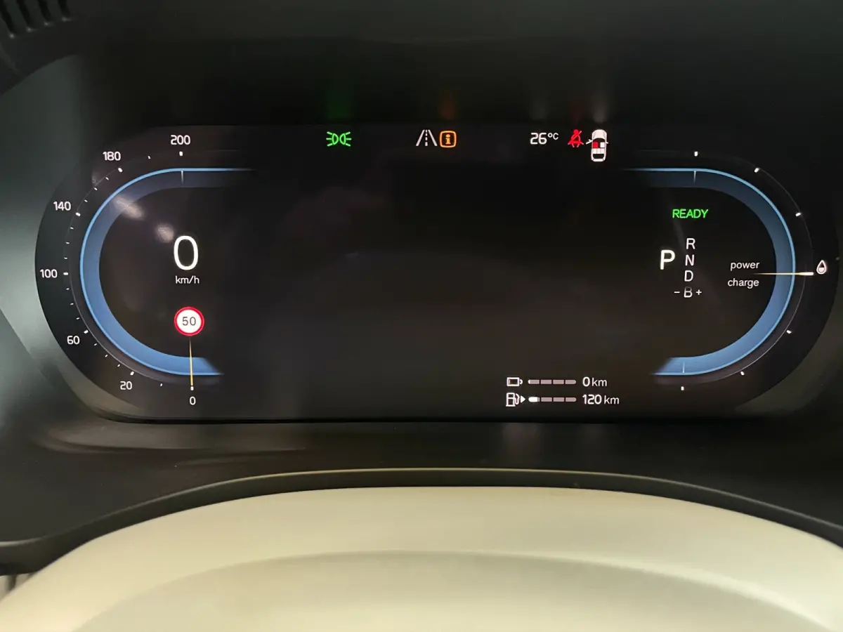 2.0 T8 Plug-in hybrid AWD Ultra Dark | Massage/Ventilatie | Trekhaak | 360 Cam | Pano | Memory