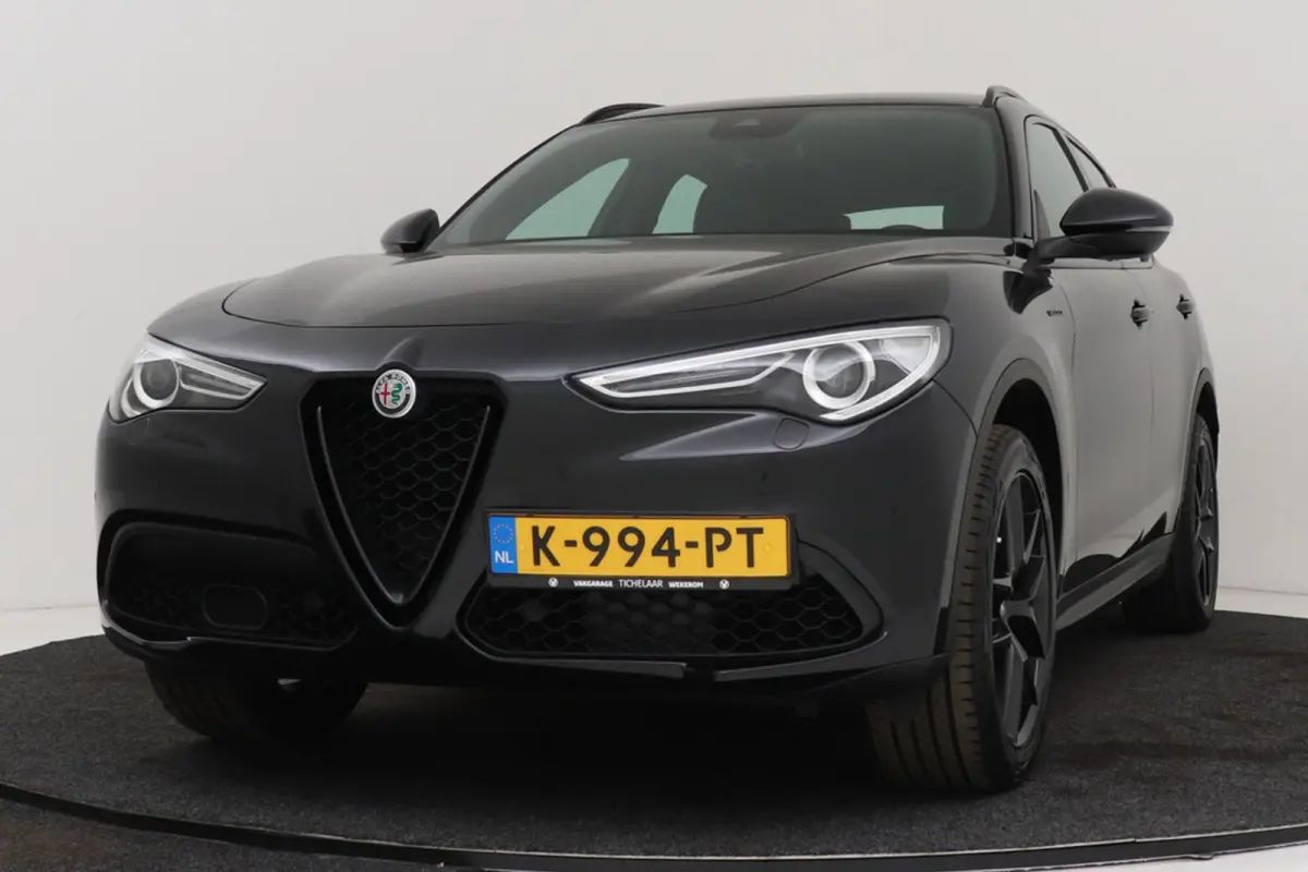 2.0 T AWD Super Veloce | Squadra Tuning | Afn. Trekhaak | Automaat | BSM | Elek. stoel | Stoel-&stuurverwarming