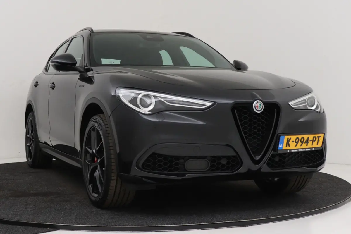 2.0 T AWD Super Veloce | Squadra Tuning | Afn. Trekhaak | Automaat | BSM | Elek. stoel | Stoel-&stuurverwarming