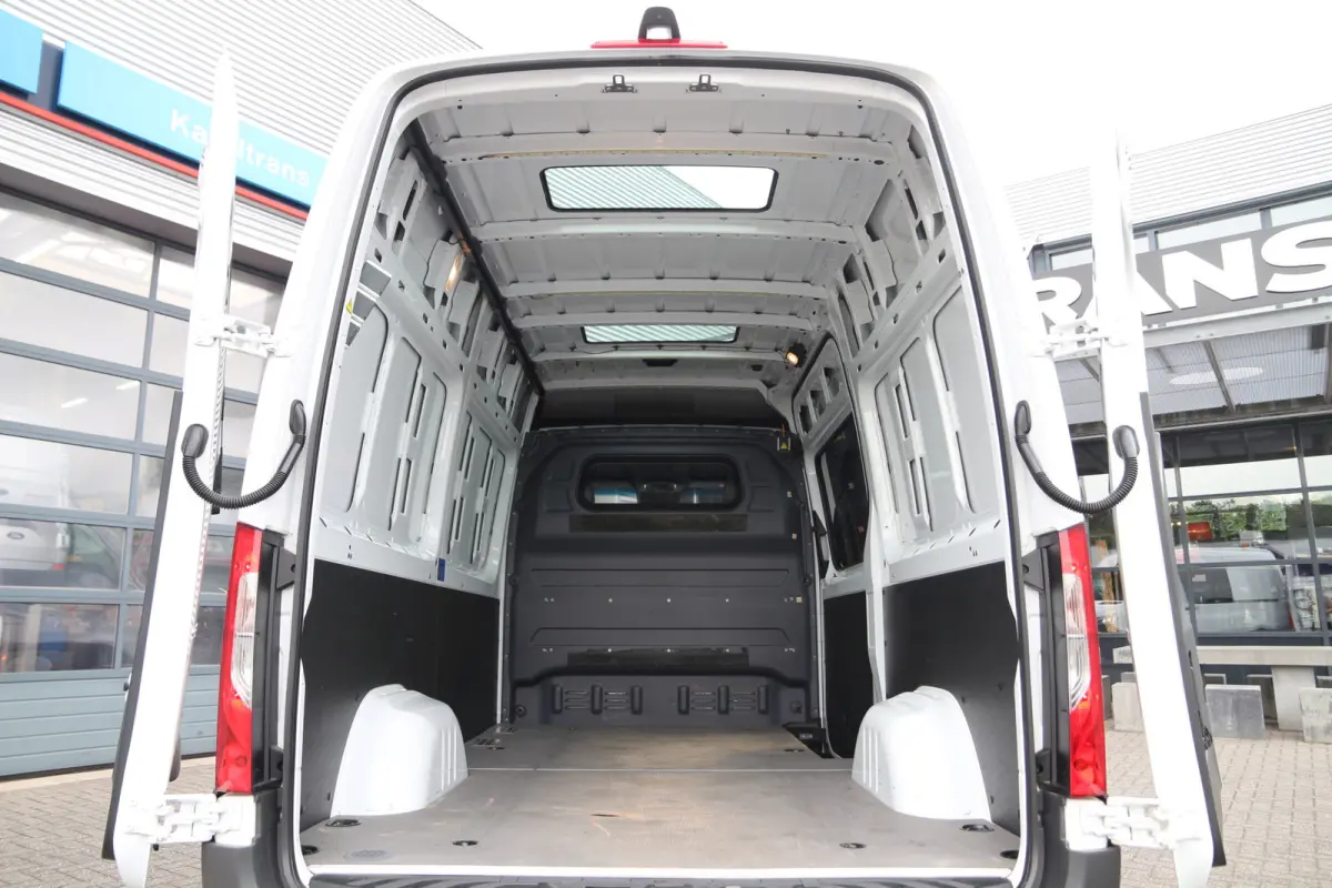319 3.0 CDI V6 | Aut. | 3.5t trekgewicht | L2H2 | Cruise | Clima..
