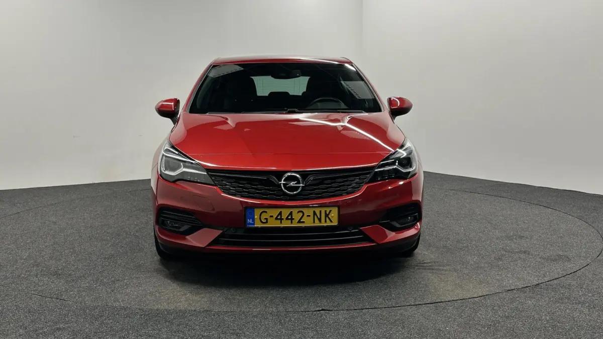 1.2 Elegance CAMERA NAVI CARPLAY ECC CRUISE LM.