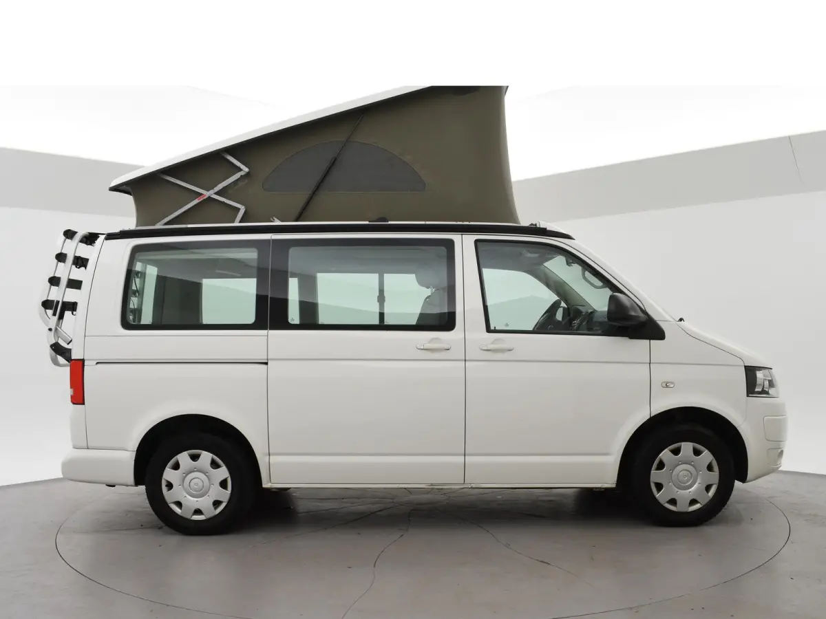 2.0 TDI 140 PK CALIFORNIA BEACH CAMPER 6-PERS. FABRIEKS CAMPER | STANDKACHEL | STOELVERW. | CAMERA | TREKHAAK
