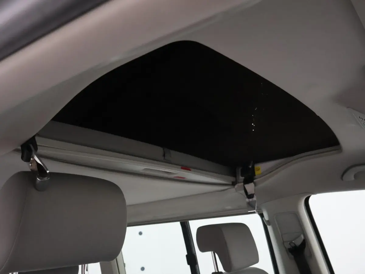2.0 TDI 140 PK CALIFORNIA BEACH CAMPER 6-PERS. FABRIEKS CAMPER | STANDKACHEL | STOELVERW. | CAMERA | TREKHAAK