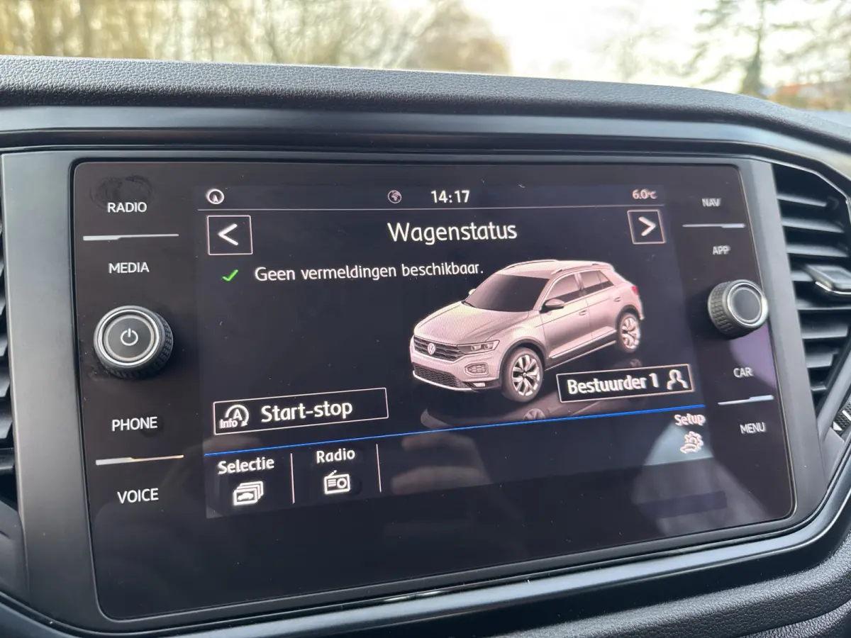 1.5 TSI 150PK DSG BUSINESS CARPLAY/NAVI/PDC