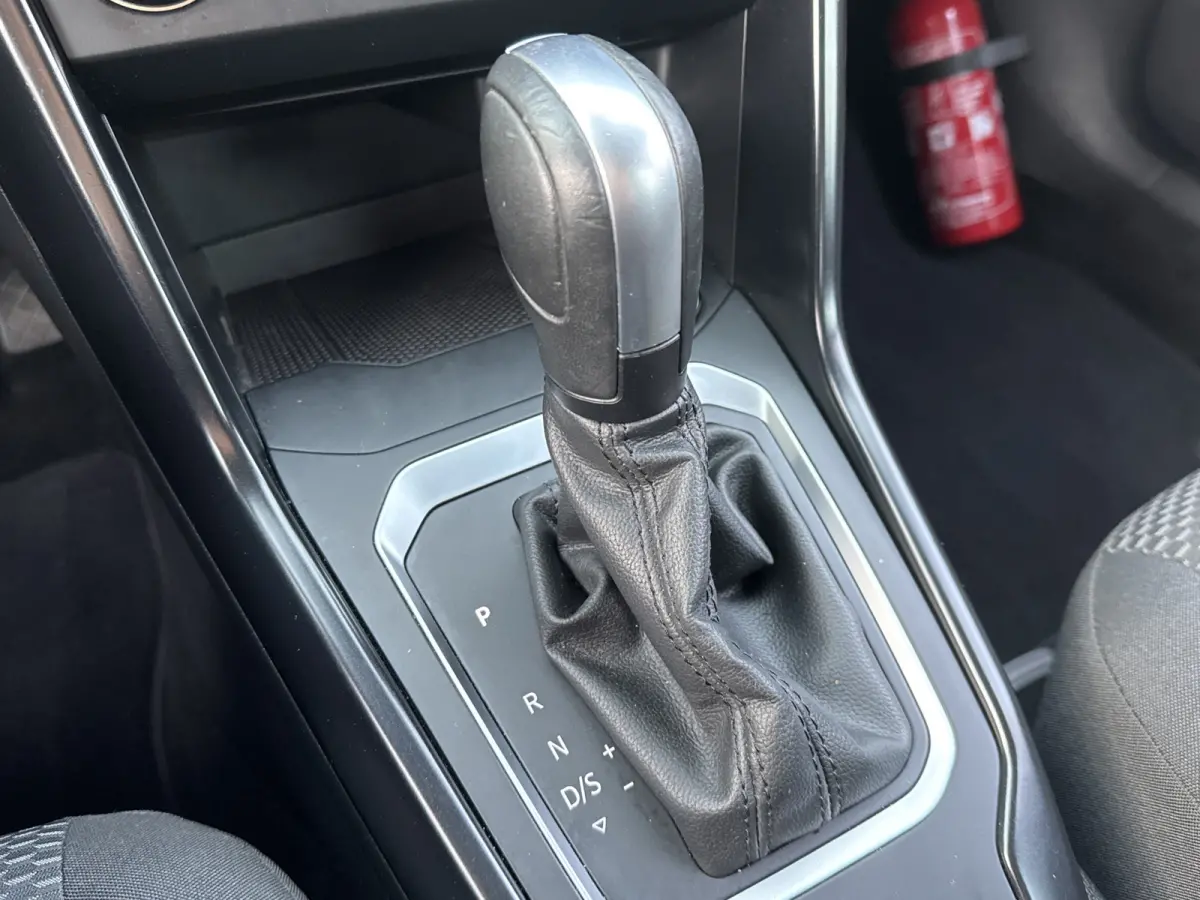 1.5 TSI 150PK DSG BUSINESS CARPLAY/NAVI/PDC