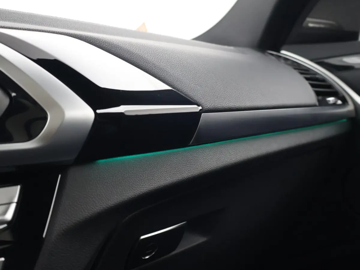 HIGH EXECUTIVE 80 kWh + TREKHAAK | PANORAMA | 360 CAMERA | ADAPTIVE CRUISE | SFEERVERLICHTING